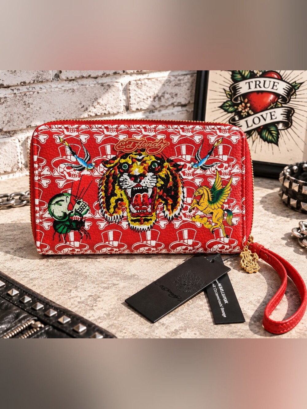 🔥 Ed Hardy Red Tattoo Graffiti Print Tiger Wristlet Wallet – NWT